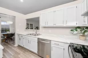 9 Meadow Ln, Highland Heights, KY 41076 - Photo 12