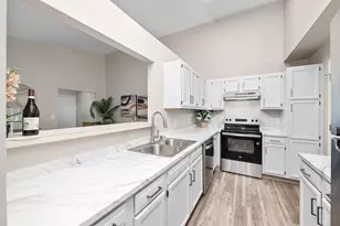 9 Meadow Ln, Highland Heights, KY 41076 - Photo 10