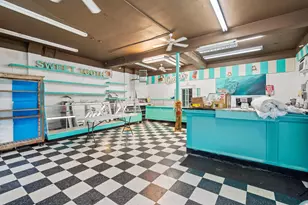 125 W 11th St, Newport, KY 41071 - Photo 2