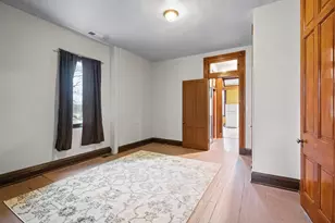 125 W 11th St, Newport, KY 41071 - Photo 14