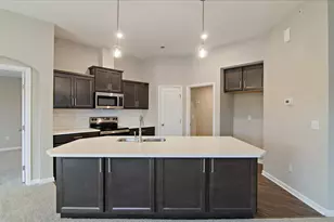 906 Walton Ter Dr, Walton, KY 41094 - Photo 2