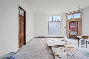 337 W 11th St, Newport, KY 41071 - Photo 2