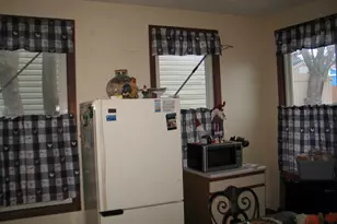 330 W 9th Street W, Newport, KY 41071 - Photo 8