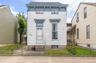 330 W 9th Street W, Newport, KY 41071 - Photo 1