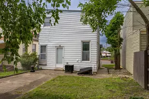 330 W 9th Street W, Newport, KY 41071 - Photo 4