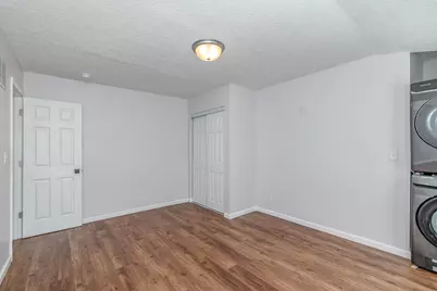 117 W 10th Street, Newport, KY 41071 - Photo 6