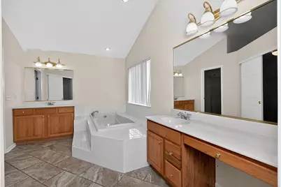 8601 Marais Drive, Union, KY 41091 - Photo 12