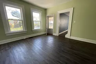 116 E 42nd St, Covington, KY 41015 - Photo 2