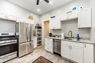 328 W 6th St, Covington, KY 41011 - Photo 10