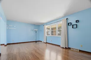 752 Meadow View Dr, Villa Hills, KY 41017 - Photo 4