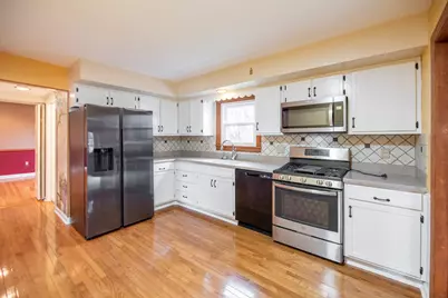 216 Applewood Drive, Lakeside Park, KY 41017 - Photo 2