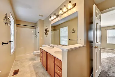 8500 Moonstone Court, Florence, KY 41042 - Photo 10