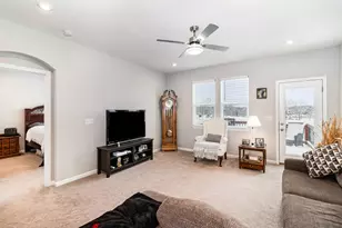 11119 Dairybarn Ln, Alexandria, KY 41001 - Photo 4