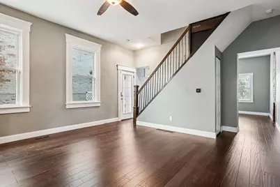 15 E 9th Street, Newport, KY 41071 - Photo 2