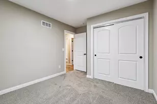 127 Belmont Ct, Williamstown, KY 41097 - Photo 32