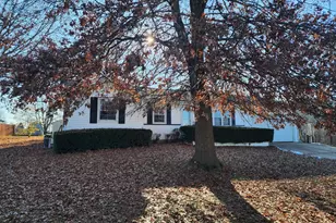 1642 Sycamore Dr, Union, KY 41091 - Photo 2