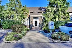 576 Cloverfield Ln, Fort Wright, KY 41011 - Photo 1