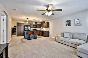 7767 Devonshire Dr, Alexandria, KY 41001 - Photo 4