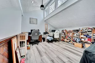 8657 Valleyview Dr, Florence, KY 41042 - Photo 38