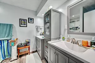 8657 Valleyview Dr, Florence, KY 41042 - Photo 24