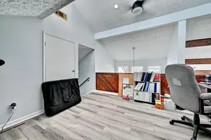 8657 Valleyview Dr, Florence, KY 41042 - Photo 30