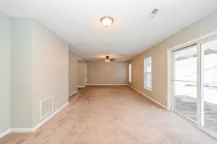 600 Panzeretta Dr, Walton, KY 41094 - Photo 8