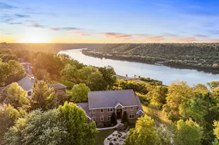 2096 Angela Ct, Villa Hills, KY 41017 - Photo 2