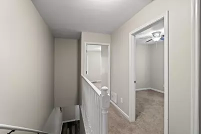 214 W 8th Street, Newport, KY 41071 - Photo 18