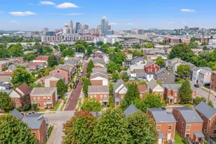 214 W 8th St, Newport, KY 41071 - Photo 2