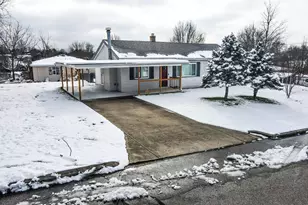 61 Vivian Dr, Florence, KY 41042 - Photo 6