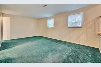 8724 Sentry Drive, Florence, KY 41042 - Photo 12