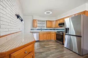 218 Center St, Florence, KY 41042 - Photo 14