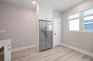 100 W 14th St, Newport, KY 41071 - Photo 8