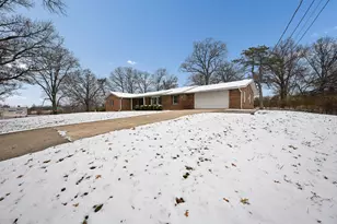 1953 Pieck Dr, Covington, KY 41011 - Photo 2