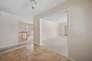 1953 Pieck Dr, Covington, KY 41011 - Photo 6