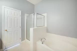 2084 Divot Dr, Burlington, KY 41005 - Photo 16