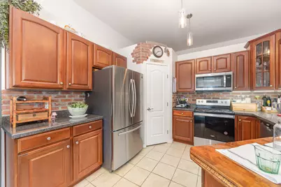 568 Riversbreeze Drive, Ludlow, KY 41016 - Photo 8