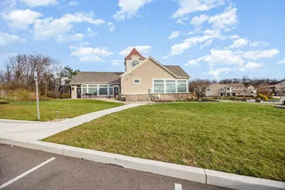 568 Riversbreeze Drive, Ludlow, KY 41016 - Photo 16