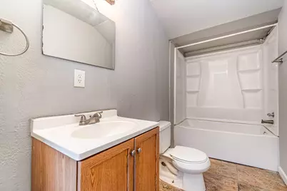 921 Worth Street, Covington, KY 41011 - Photo 8