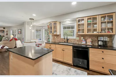 2228 Amsterdam Road, Villa Hills, KY 41017 - Photo 10