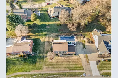 2228 Amsterdam Road, Villa Hills, KY 41017 - Photo 32