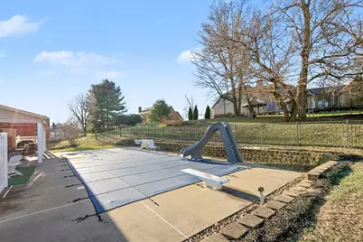 2228 Amsterdam Road, Villa Hills, KY 41017 - Photo 4