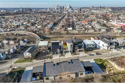 100 W 14th Street #C, Newport, KY 41071 - Photo 2