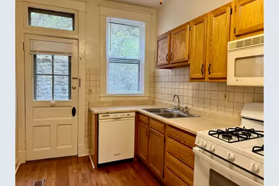 750 E 10th Street, Newport, KY 41071 - Photo 12