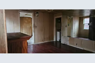 2757 Alexandria Avenue, Covington, KY 41015 - Photo 2