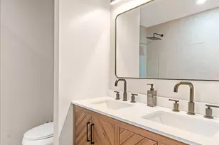 811 Rossford Run, Bellevue, KY 41073 - Photo 18