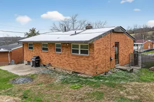 20 Elmwood Cir, Alexandria, KY 41001 - Photo 4