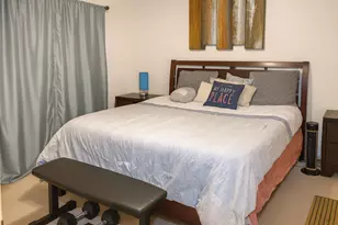 160 Langshire Ct, Florence, KY 41042 - Photo 8