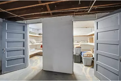 2001 Alexandria Pike, Newport, KY 41076 - Photo 36