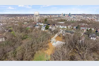 192 Kentucky Drive, Newport, KY 41071 - Photo 8